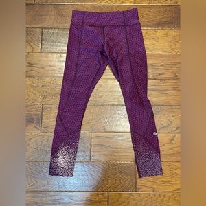 ❤️ Lululemon size 6 Tight Stuff Tights 7/8 leggings